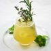 Gin mit Birne und Kräutern