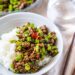 Gebratene grüne Bohnen mit Hackfleisch (豆角炒肉沫)